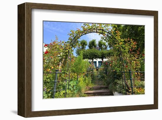 Garden with Country House in the Urban District of Blankenese, Hamburg, Germany-null-Framed Art Print