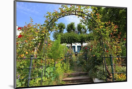 Garden with Country House in the Urban District of Blankenese, Hamburg, Germany-null-Mounted Art Print