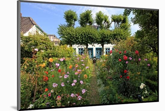 Garden with Country House in the Urban District of Blankenese, Hamburg, Germany-null-Mounted Art Print