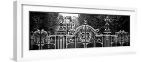 Gate at Buckingham Palace - Green Park - London - UK - England - United Kingdom - Europe-Philippe Hugonnard-Framed Photographic Print