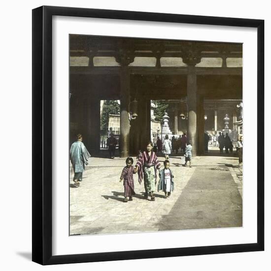 Gates of a Temple in Tokyo (Japan), 1900-1905-Leon, Levy et Fils-Framed Photographic Print