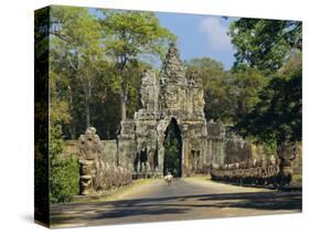 Gateway to the Bayon Temple Complex, Angkor, Siem Reap, Cambodia-Gavin Hellier-Stretched Canvas