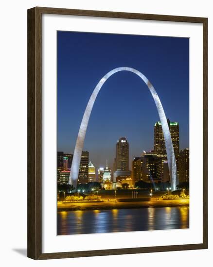 Gateway Vertical-Galloimages Online-Framed Photographic Print