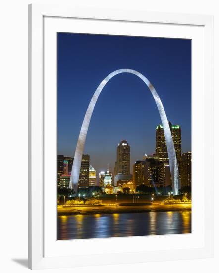 Gateway Vertical-Galloimages Online-Framed Photographic Print