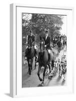 Gathering Pace-The Chelsea Collection-Framed Premium Giclee Print