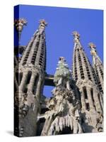 Gaudi Church Architecture, La Sagrada Familia, Barcelona, Catalunya (Catalonia) (Cataluna), Spain-Gavin Hellier-Stretched Canvas