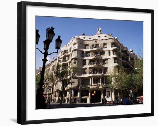 Gaudi's Casa Mila (La Pedrera), Barcelona, Catalonia, Spain-Peter Higgins-Framed Photographic Print