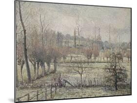 Gelée blanche, matin, dit aussi Effet de neige à Eragny-Camille Pissarro-Mounted Giclee Print