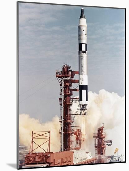 Gemini 12 Space Capsule-null-Mounted Photographic Print