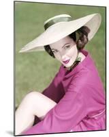 Gene Tierney-null-Mounted Photo