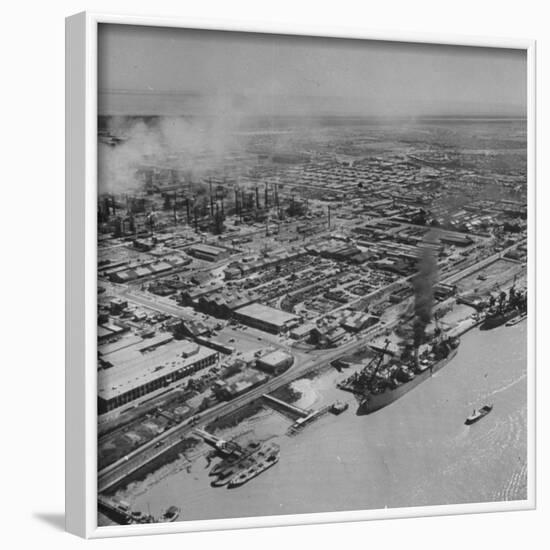 General View Showing the Abadan Oil Refinery-Dmitri Kessel-Framed Photographic Print