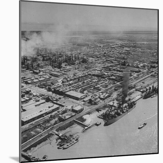 General View Showing the Abadan Oil Refinery-Dmitri Kessel-Mounted Photographic Print