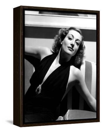 Joan Crawford, 1936 Photo - George Hurrell | AllPosters.com