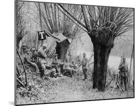 German Field Telephone Station, Aisne, France, World War I, 1915-null-Mounted Giclee Print