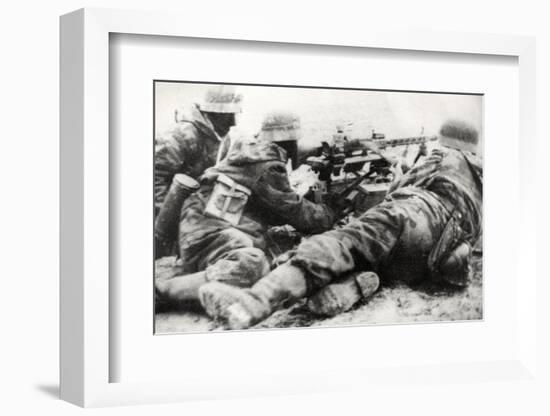 German Soldiers with MG42 General Purpose Machine Gun on a Tripod Mount-null-Framed Photographic Print