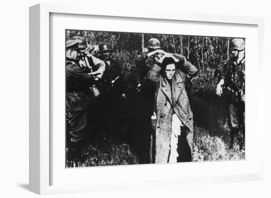 German Soldiers with Russian Prisoners, Russia, 1941-null-Framed Giclee Print