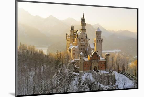 Germany, Bavaria, AllgŠu, Neuschwanstein Castle-Herbert Kehrer-Mounted Photographic Print