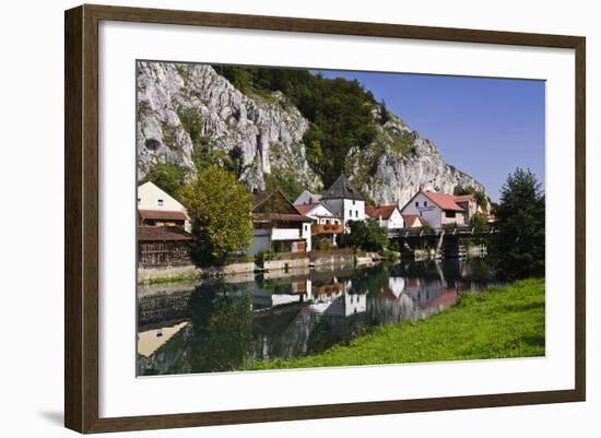 Germany, Bavaria, Lower Bavaria, AltmŸhltal (Valley), Essing, Old, Bridge, River, Landscape-Udo Siebig-Framed Photographic Print