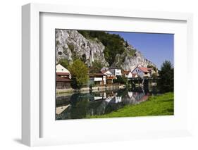 Germany, Bavaria, Lower Bavaria, AltmŸhltal (Valley), Essing, Old, Bridge, River, Landscape-Udo Siebig-Framed Photographic Print
