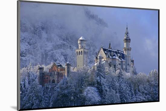 Germany, Bavaria, Neuschwanstein Castle in Winter, Morning Fog, Schwangau Near FŸssen-Uwe Steffens-Mounted Photographic Print