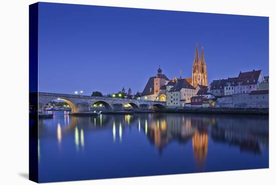 Germany, Bavaria, Upper Palatinate, Danube, Regensburg (City-Udo Siebig-Stretched Canvas