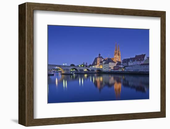 Germany, Bavaria, Upper Palatinate, Danube, Regensburg (City-Udo Siebig-Framed Photographic Print