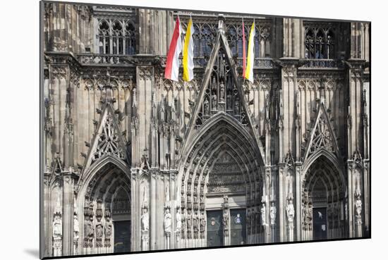 Germany, Cologne, Cologne Cathedral, Southern Facade, General View-Samuel Magal-Mounted Photographic Print