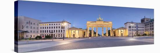 Germany, Deutschland. Berlin. Berlin Mitte. Brandenburg Gate, Brandenburger Tor-Francesco Iacobelli-Stretched Canvas