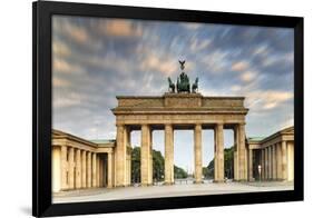 Germany, Deutschland. Berlin. Berlin Mitte. Brandenburg Gate, Brandenburger Tor-Francesco Iacobelli-Framed Photographic Print