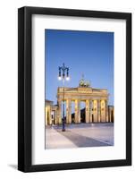 Germany, Deutschland. Berlin. Berlin Mitte. Brandenburg Gate, Brandenburger Tor-Francesco Iacobelli-Framed Photographic Print