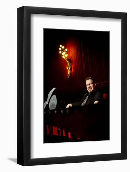 Germany, Hamburg, St Pauli, Reeperbahn, Schmidt Theater, Employee-Ingo Boelter-Framed Photographic Print