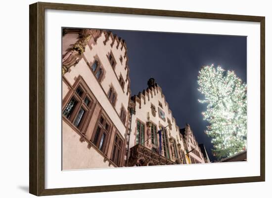 Germany, Hesse, Frankfurt on the Main, R?mer with Christmas Fair at Dusk-Bernd Wittelsbach-Framed Photographic Print