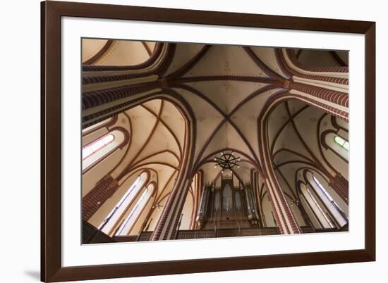 Germany, Mecklenburg-Western Pomerania, Röbel, Nikolaikirche, tree-aisled hall church-Roland T. Frank-Framed Photographic Print