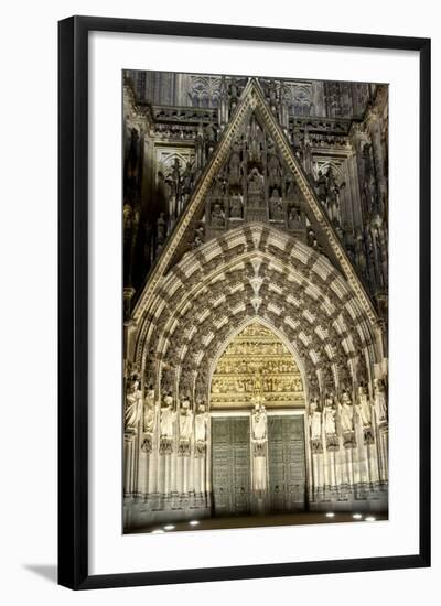 Germany, North Rhine-Westphalia, Cologne, Cathedral, West Side, Wall Figures in the Mary Portal-Chris Seba-Framed Photographic Print