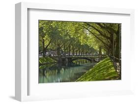 Germany, Rhineland, Dusseldorf, Kšnigsallee-Chris Seba-Framed Photographic Print