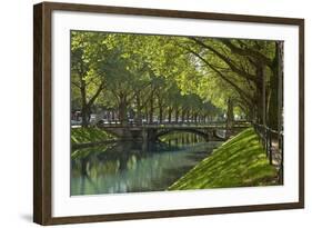 Germany, Rhineland, Dusseldorf, Kšnigsallee-Chris Seba-Framed Photographic Print