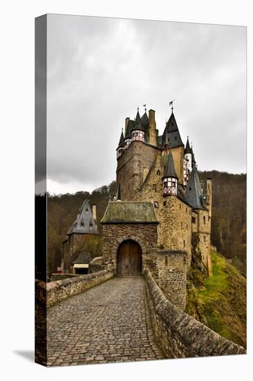 Germany, Rhineland-Palatinate, Cochem, Eltz Castle-Hollice Looney-Stretched Canvas