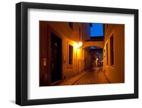 Germany, Saxony, Gšrlitz, Schwarze Gasse, Diaphragm Arches-Catharina Lux-Framed Photographic Print