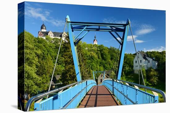 Germany, Saxony, Lunzenau, Suspension Bridge over the Hollow of 'Zwickau' with Rochsburg Castle-Andreas Vitting-Stretched Canvas