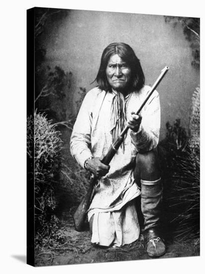 Geronimo (1829-1909)-null-Stretched Canvas