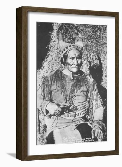 Geronimo, Apache Indian War Chief-Science Source-Framed Giclee Print