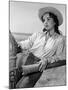 Giant, 1955 directed by GEORGE STEVENS Elizabeth Taylor (b/w photo)-null-Mounted Photo