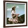 Giant, 1955 directed by GEORGE STEVENS Elizabeth Taylor (photo)-null-Framed Photo