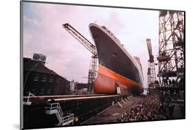 Giant Cunard Liner-null-Mounted Photographic Print