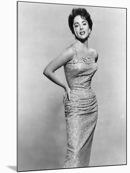 Giant, Elizabeth Taylor, 1956 (b/w photo)-null-Mounted Photo