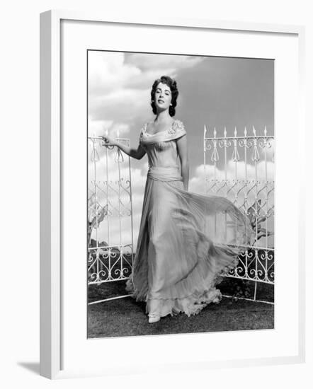 Giant, Elizabeth Taylor, in a Dress by Marjorie Best, 1956-null-Framed Photo