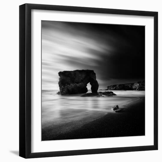 Giant-Sobul-Framed Photographic Print