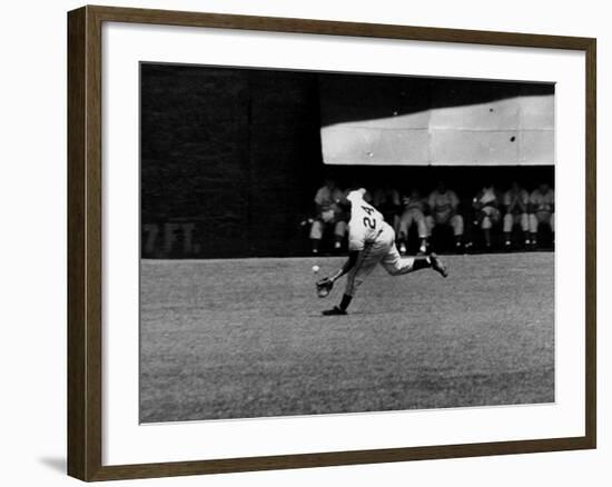 Giants Player, Willie Mays, Running to Catch Ball in Out Field-null-Framed Premium Photographic Print