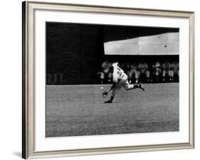 Giants Player, Willie Mays, Running to Catch Ball in Out Field-null-Framed Premium Photographic Print