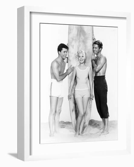 Gidget, James Darren, Sandra Dee, Cliff Robertson, 1961-null-Framed Photo